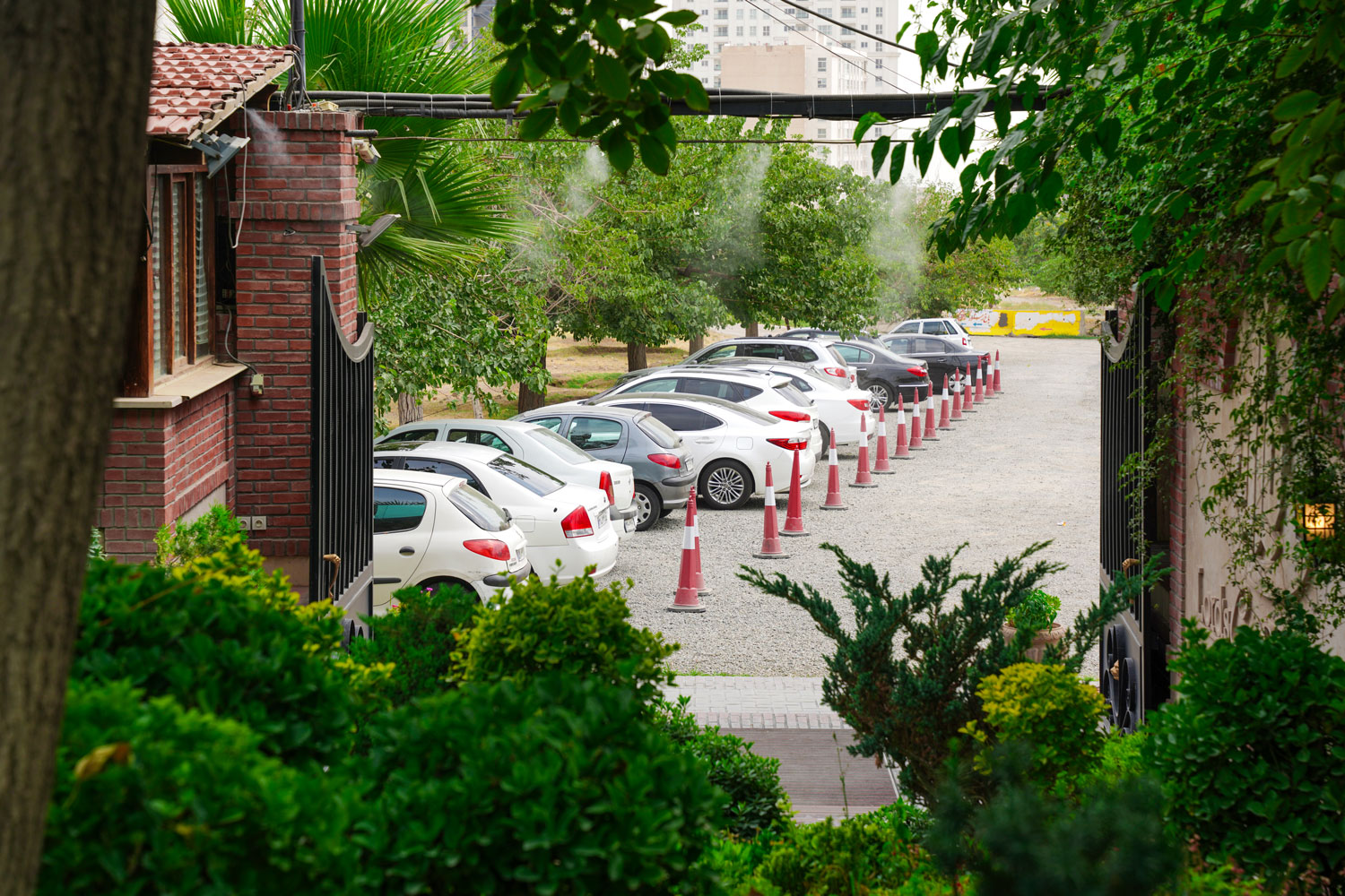 پارکینگ اختصاصی